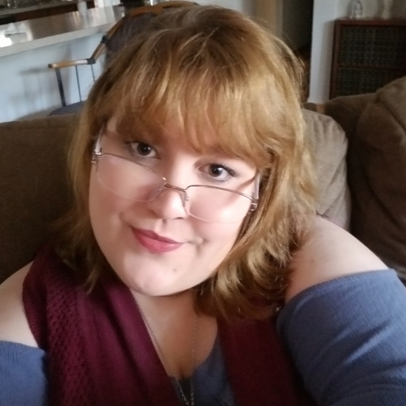 Meet your Posher, Katherine - Picture 5 of 7